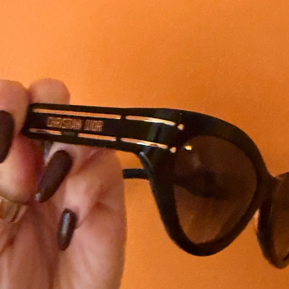 Black Dior cat Sunglasses - Picture 9 of 13